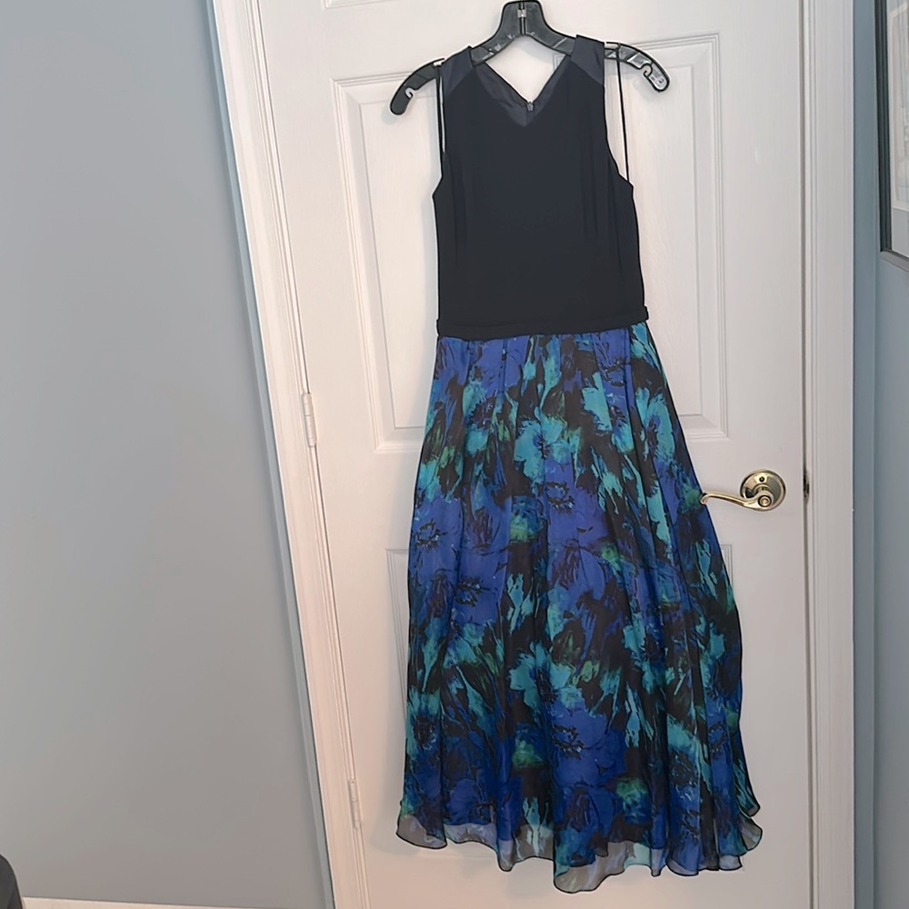 Cocktail dress sleeveless silk-blend Floral/Black Tea Length by Theia Size 8